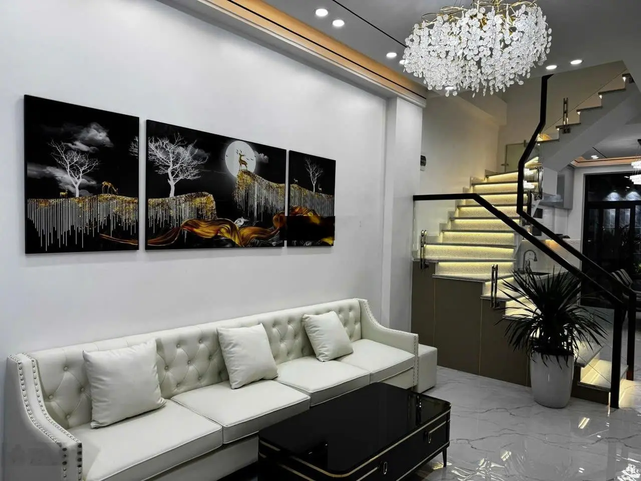 Bán nhà trong ngõ đường Lê Lợi, Ngô Quyền, Hải Phòng. DT 58m2 ngang 4m giá 4.85 tỷ