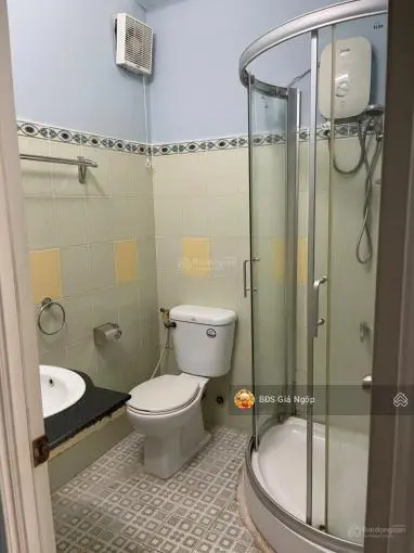Cô hiền cần bán căn nhà 3 tầng ở tân bình -dt 43m2- cho thuê 12/th
