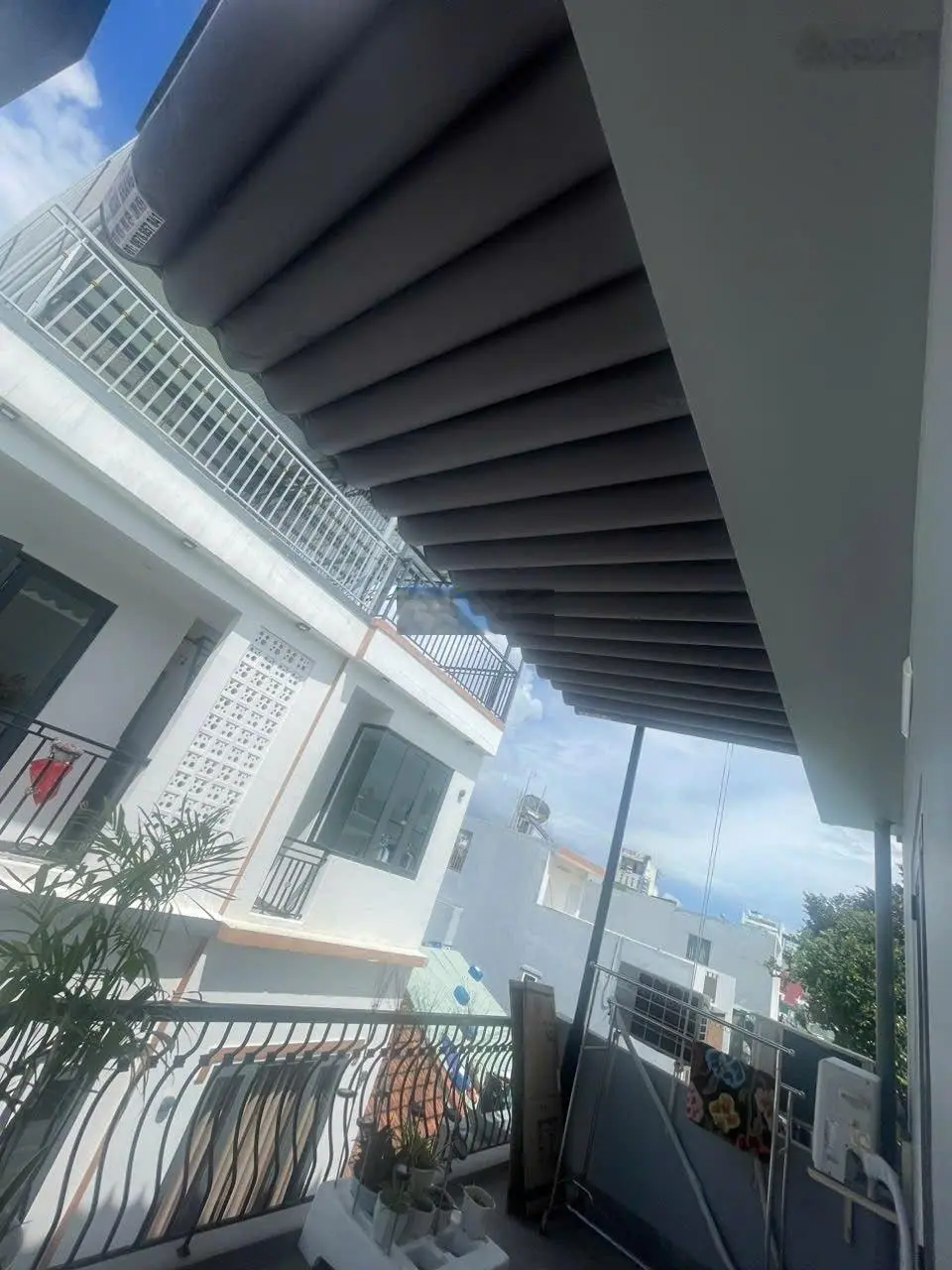 Chỉ 4.6 tỷ, căn nhà lô góc 3 mặt thoáng, kiệt đường Phan Thanh, đẹp rộng rãi, thiết kế thông minh