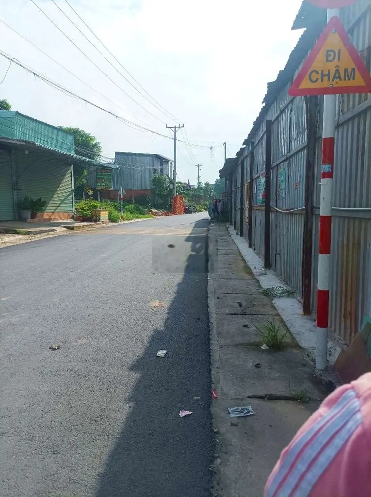 Đất sổ hồng đường Khánh bình 64