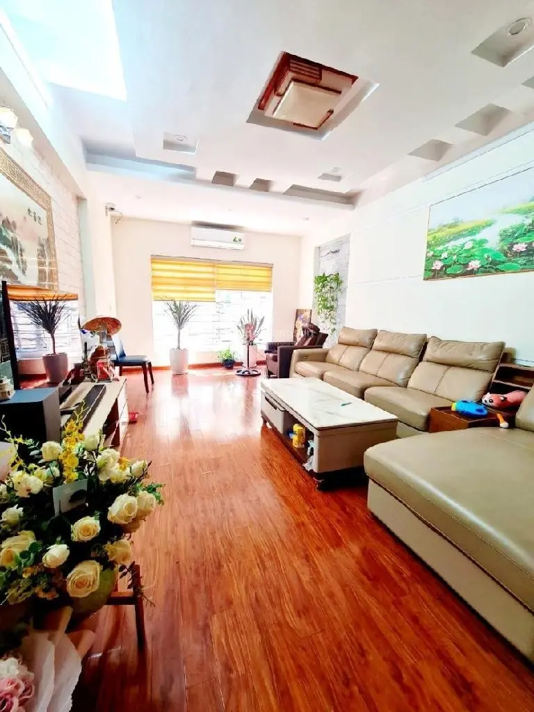 Nhà hoa bằng mặt ngõ ô tô tránh - kinh doanh sầm uất - 70m2- 5 tầng - chủ thành đạt chỉ 19,5 tỷ