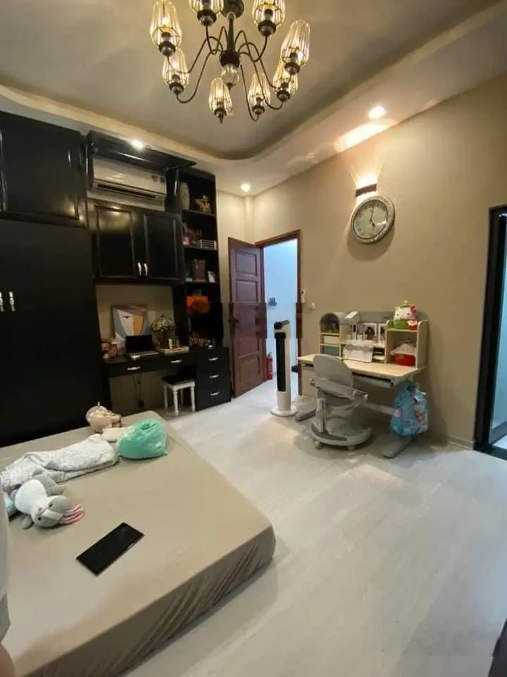 Bán nhanh căn hộ lô góc, chung cư Vinaconex 21, Quang Trung, Hà Đông, DT 151m2, 4 ngủ
