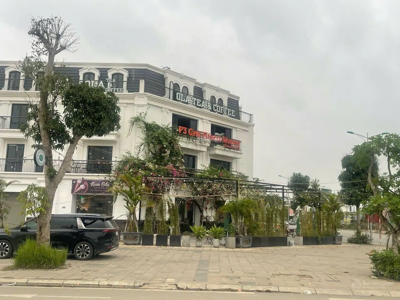 Tôi chính chủ bán liền kề lô góc 261m2 caffe Ola vip Quảng Trường đường chi Lăng KĐT TSG Hòa Bình