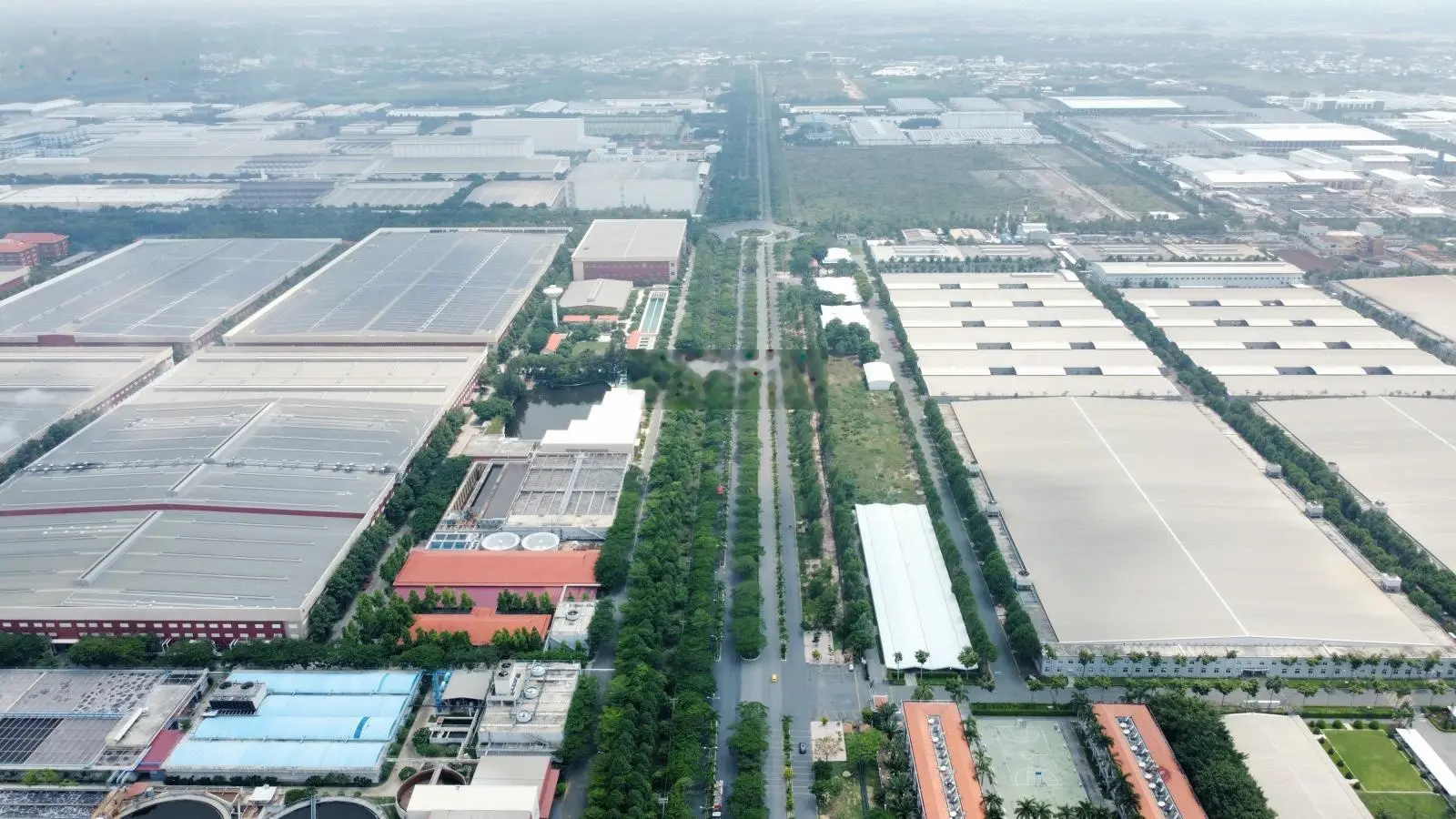Chuyển nhượng gấp nhà đất 1 trệt 1 lầu 99,2m2 bao sang tên ngay QL22A - KCN Phước Đông giá 1tỷ6
