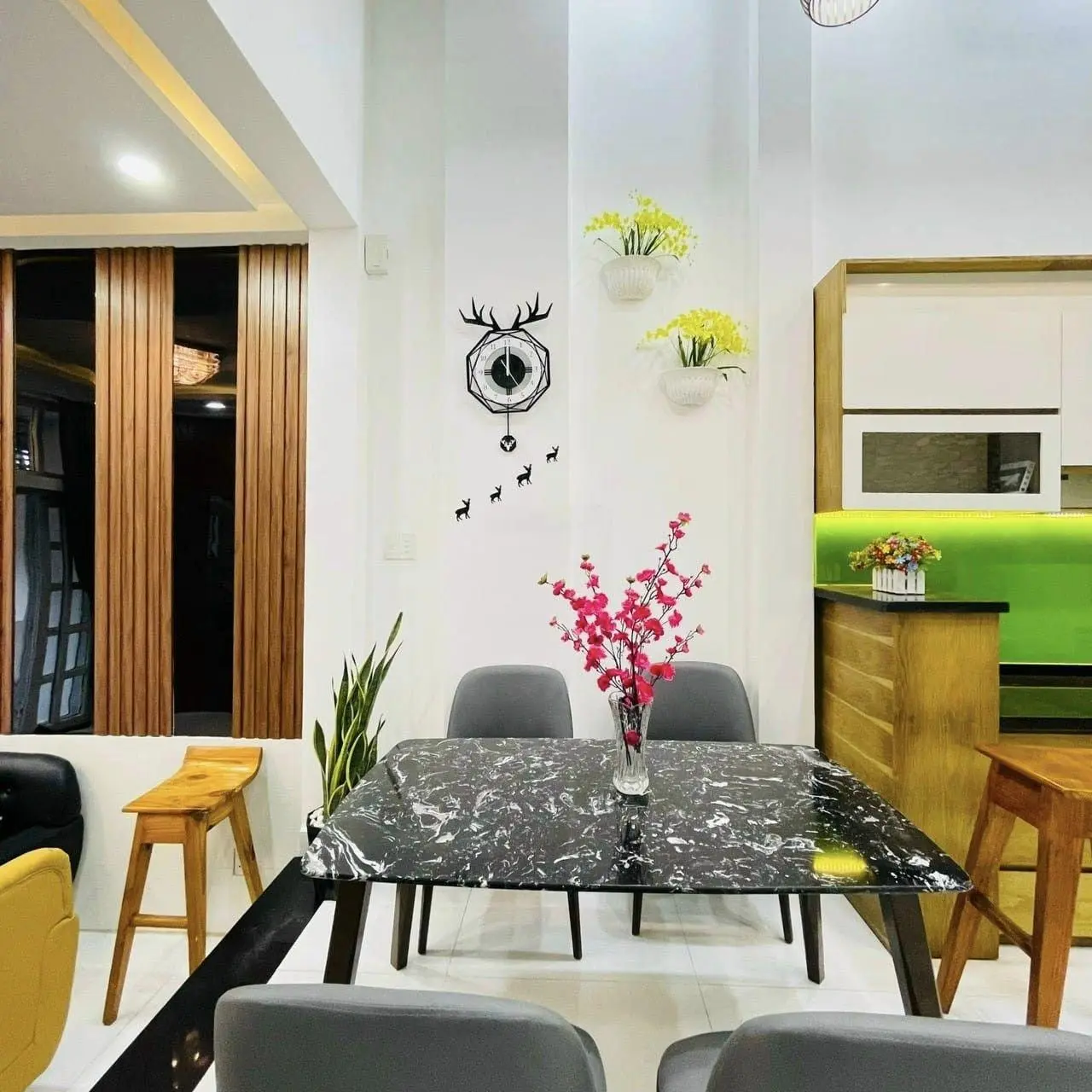 Nhà cho thuê 24Triệu ngay Trần Bình Trọng-P.5-Bình Thạnh.Giá 3Tỷ2/70.5m2 ngay TH Nguyễn Thượng Hiền