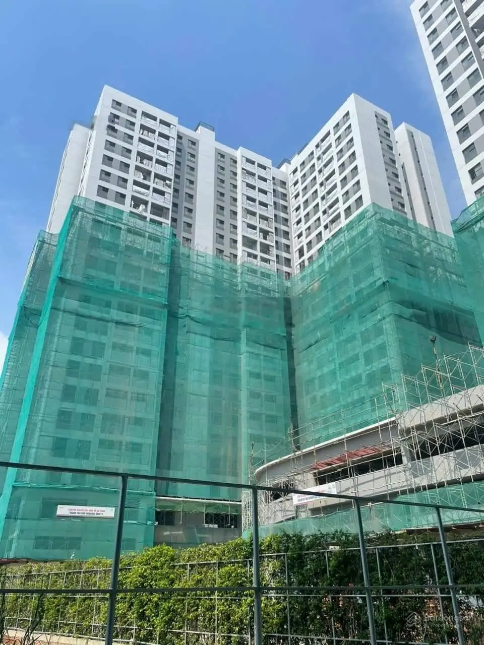 Cần bán nhanh 2 căn 1 phòng ngủ giảm 50tr so với giá hợp đồng bao hết thuế phí công chứng