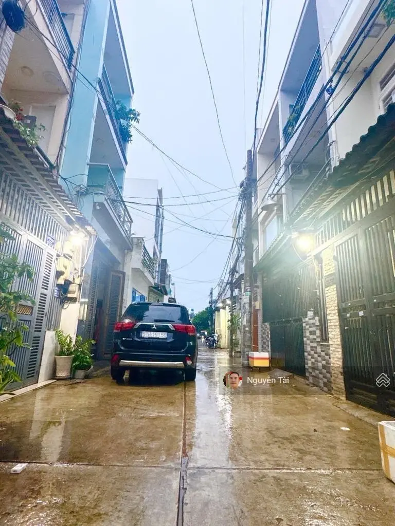 Bán gấp nhà riêng Mã Lò, BTân, 60m2, 3 tầng đúc mới, hẻm xe hơi thông, nhỉnh 4 tỷ.