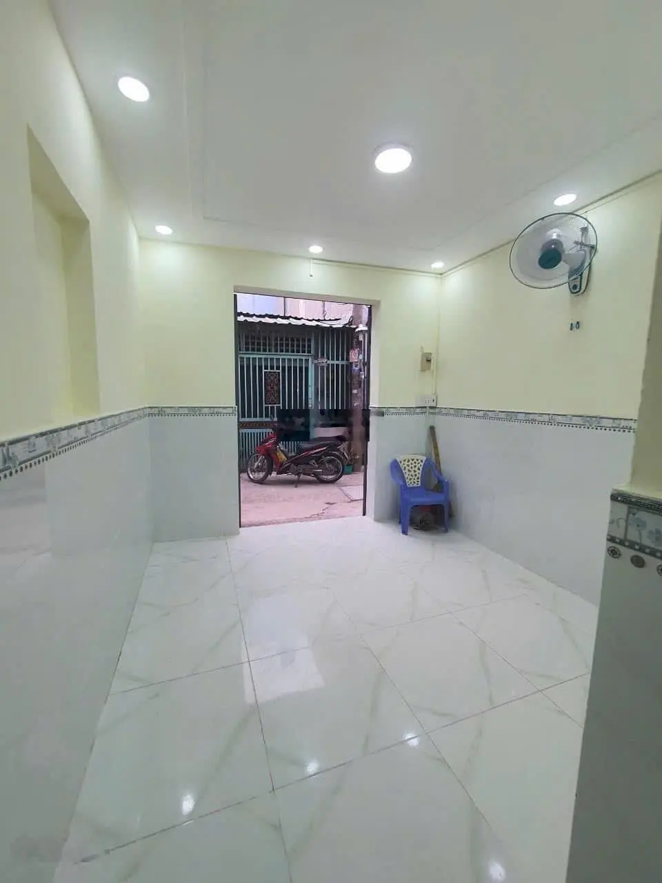 Cần ra gấp dãy trọ hẻm đường Tô ký gần trường tiểu học Nguyễn Thị Nuôi, 120m2, sổ hồng riêng.