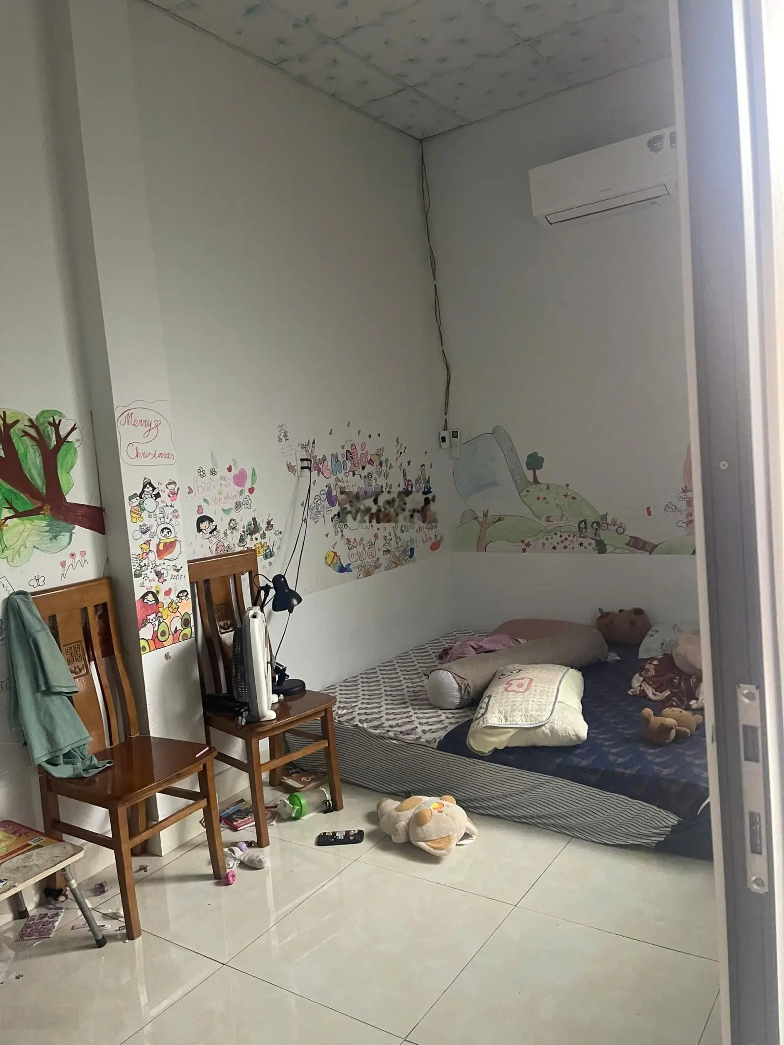 Bán nhà Đông Hòa, Gần ngay Làng Đại Học, 1 trệt 1 lầu, 60m2, Giá 3,8ty, sổ hồng riêng, Đường ô tô.