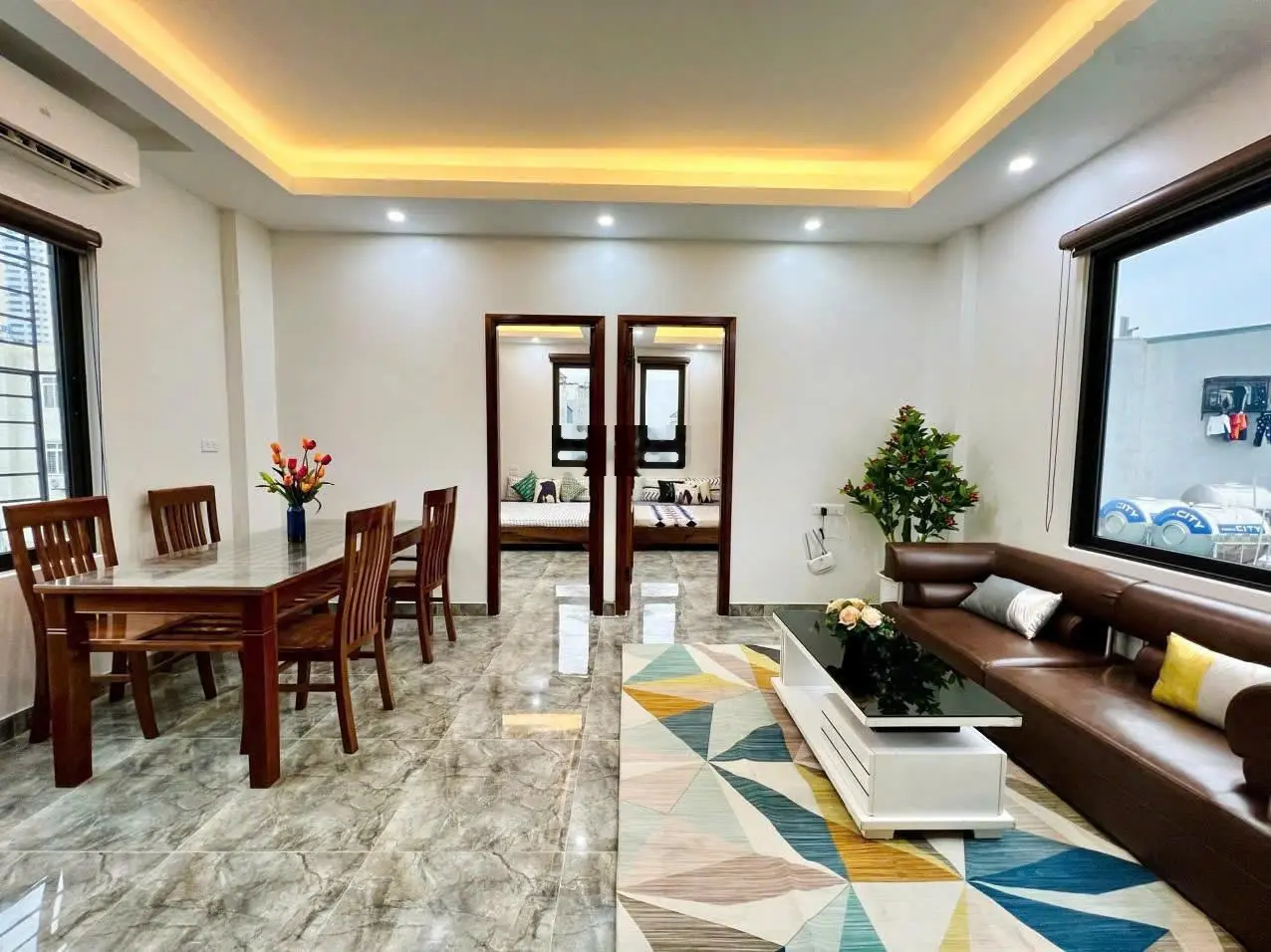Cần bán gấp nhà dòng tiền doanh thu cao phố Mỹ Đình 117m2, 7 tầng, thang máy, 14 phòng khép kín.