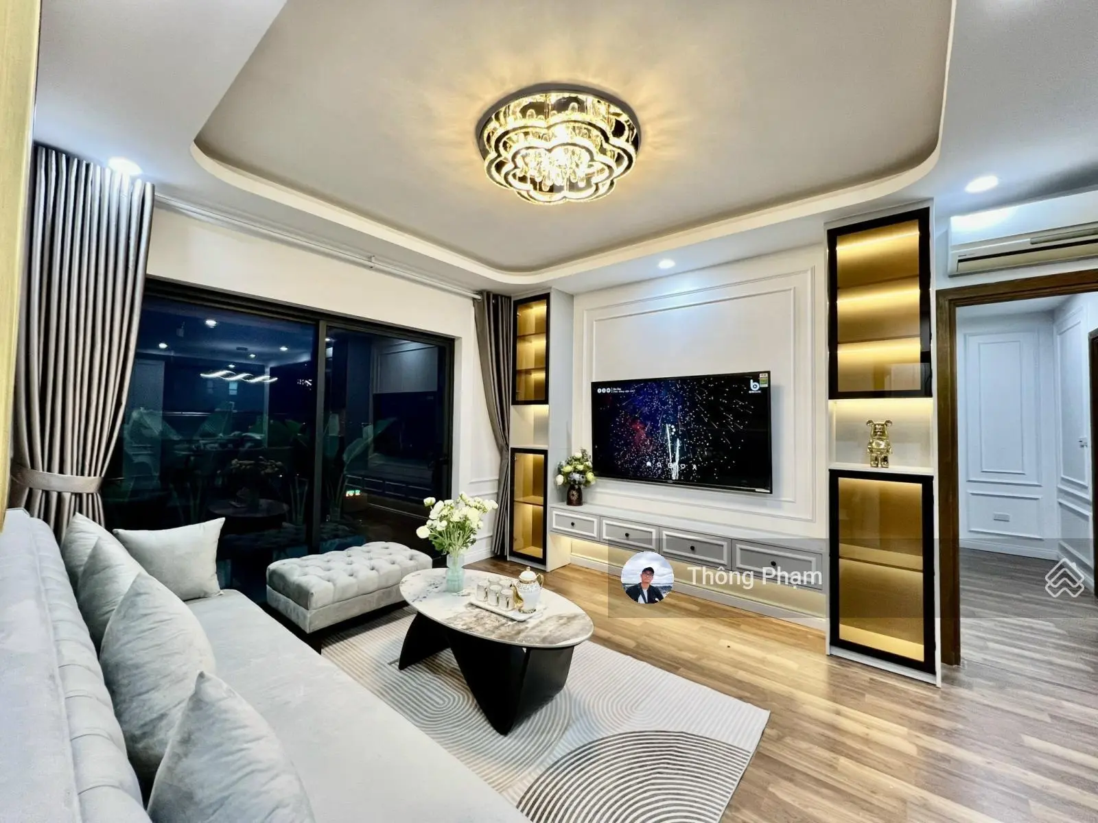 Bán cắt lỗ căn hộ 4 phòng ngủ toà Thăng Long- Diện tích 130.9m2- có slot ô tô 200 nghìn một tháng