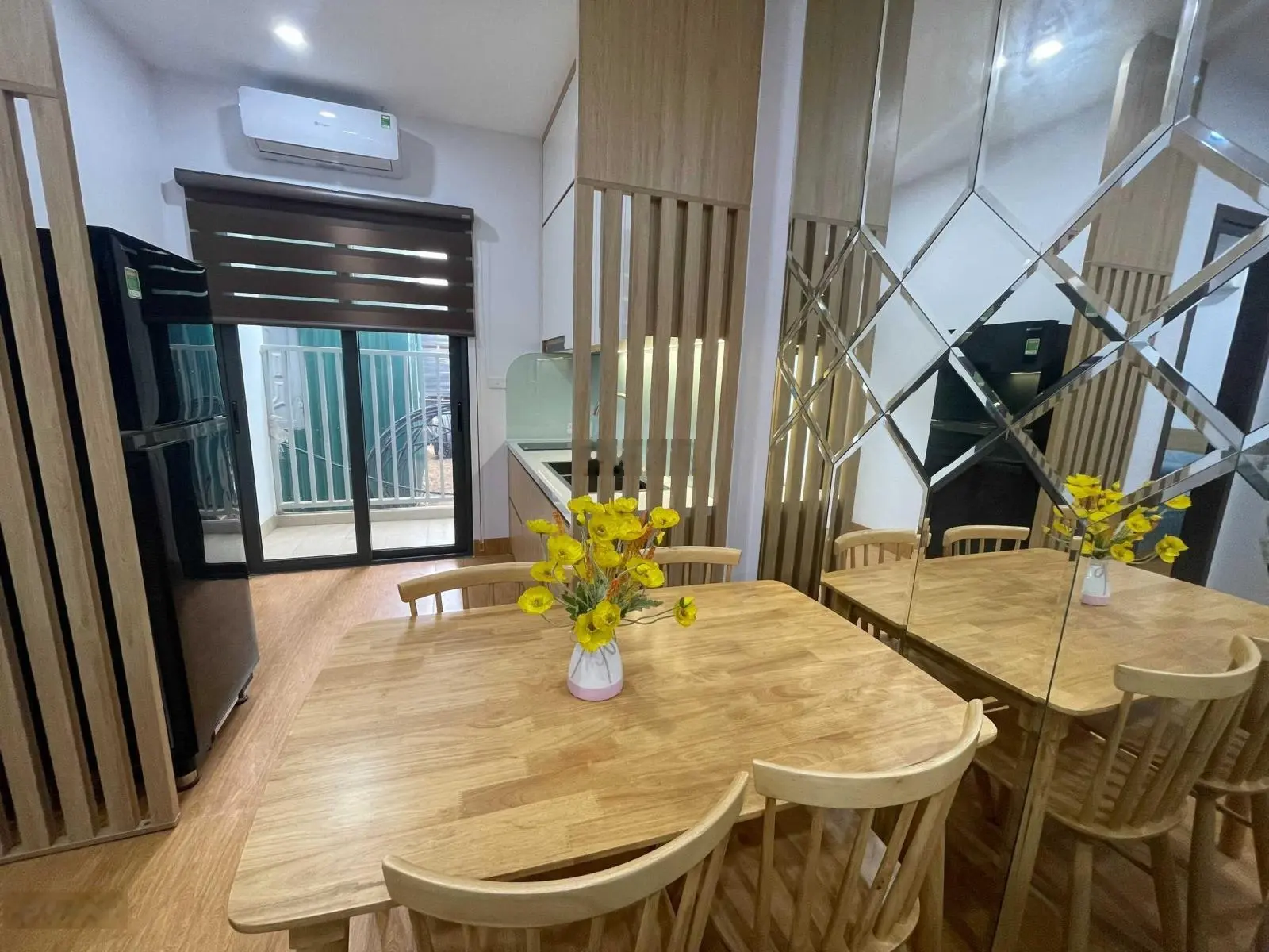 Căn 56.27m2 (2Pn, 2Wc, 2 ban công) đẹp ko lỗi tầng 15, 16,17,18 - Bình An Plaza 0919 959 ***