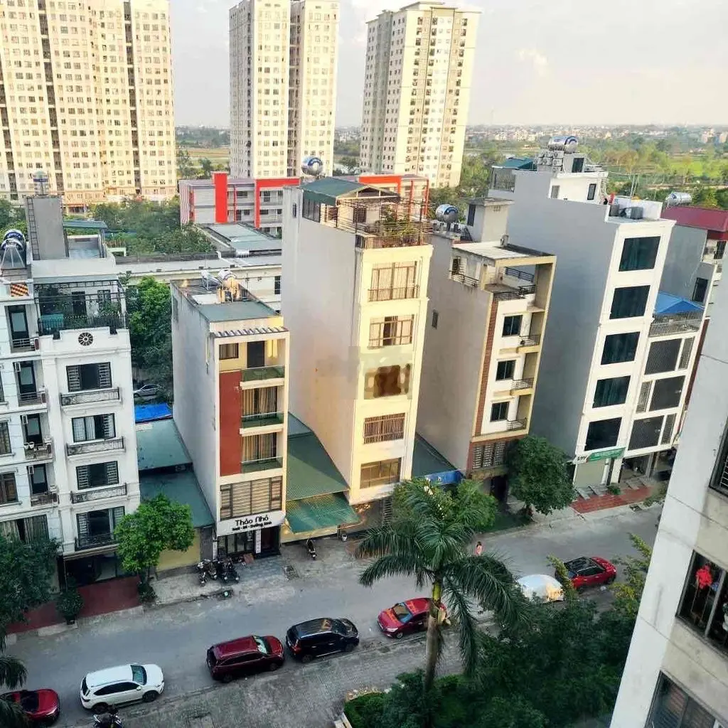 Căn hộ 70 m tầng 9 chung cư kiến hưng hà đông sổ đỏ - 2 ngủ - 2 vs.