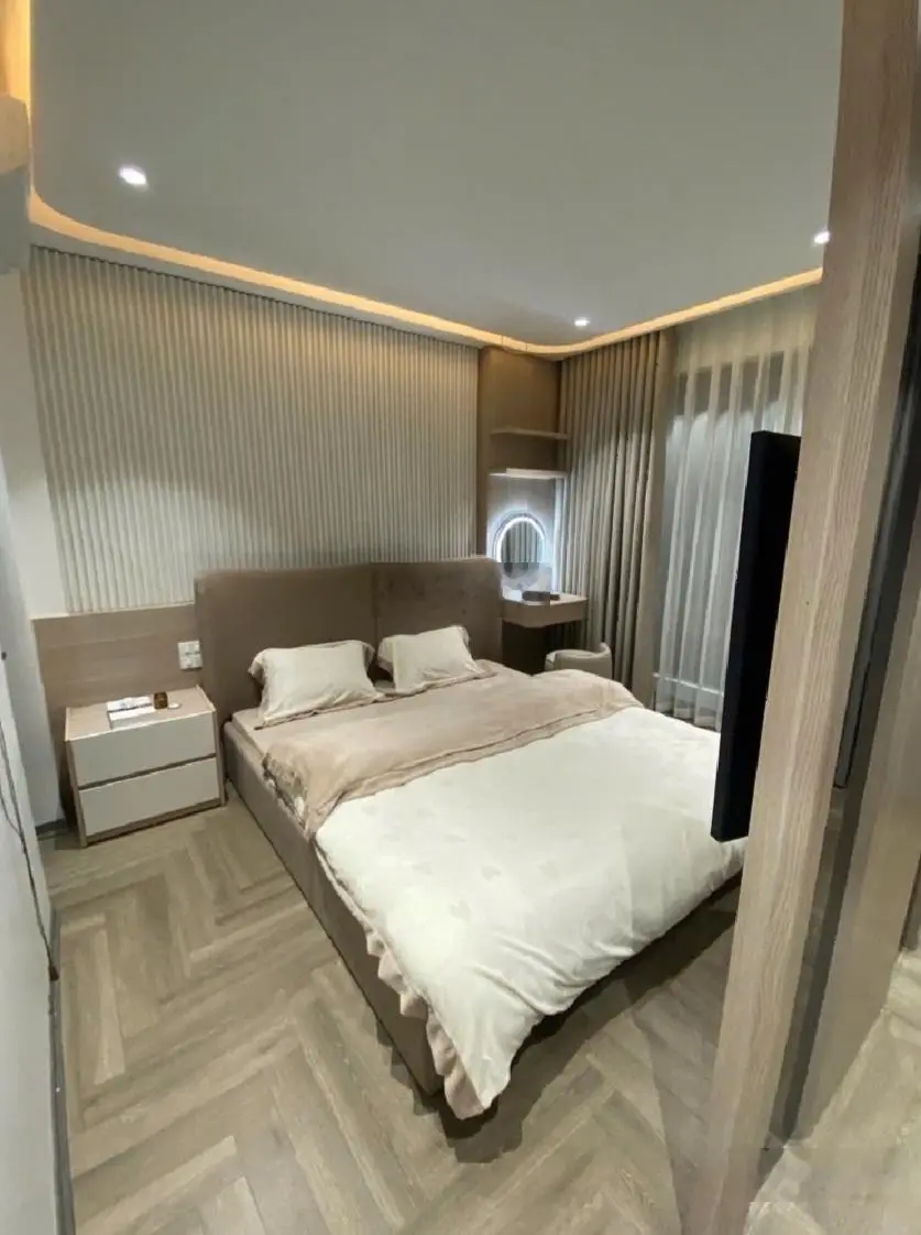Bán nhà mặt phố Nguyễn Sơn Hà, Văn Quán, Hà Đông 110m2, 5 tầng kinh doanh đỉnh chỉ hơn 23 tỷ có TL