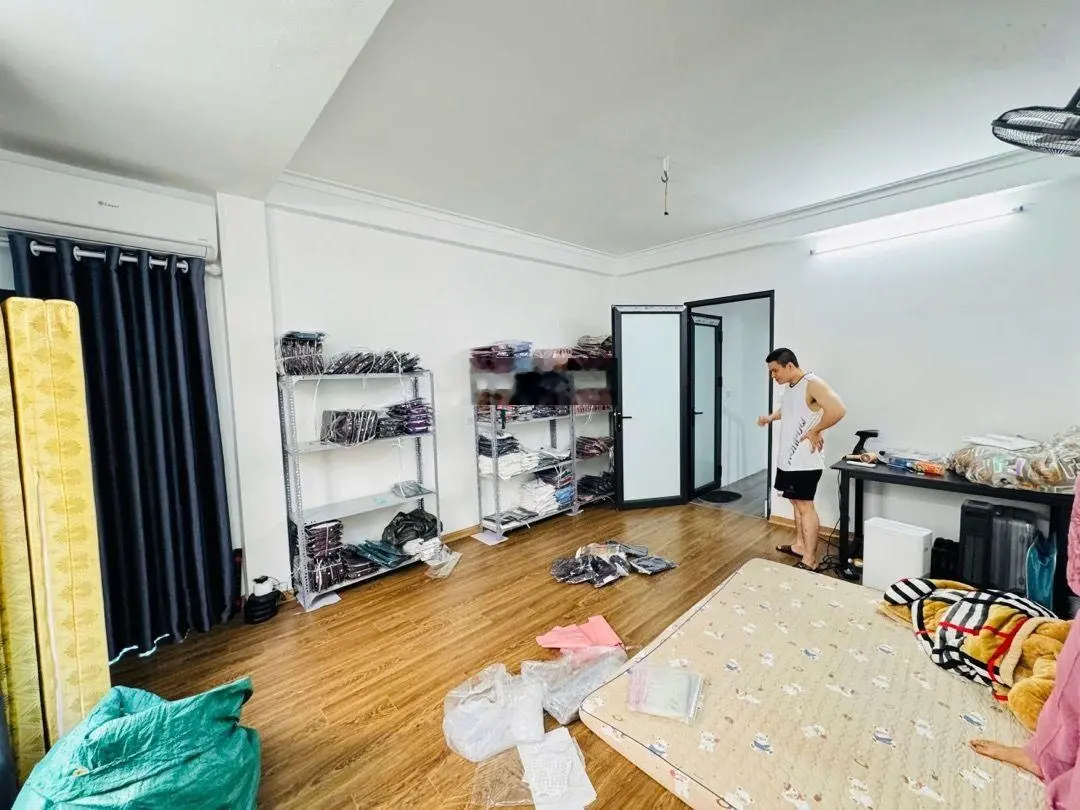 Bán nhà 12 Nguyễn Lân - Thanh Xuân, 43m2, 5 tầng, MT 4m, giá 7.95 tỷ