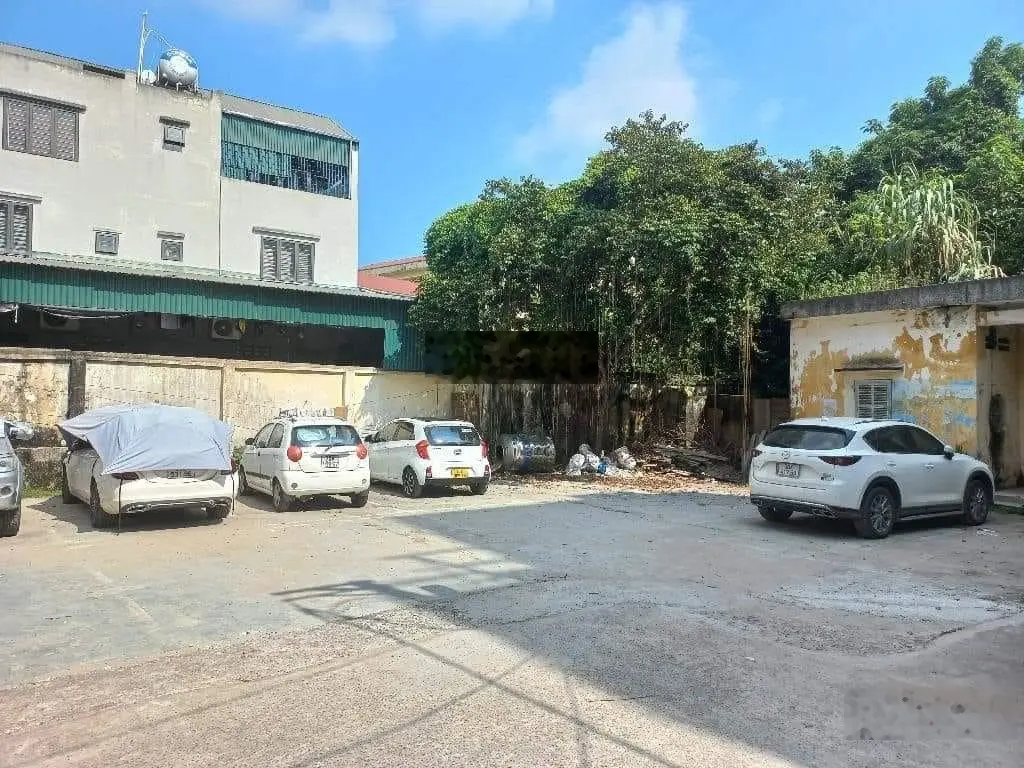 Bán nhà cực đẹp ở Ngũ Hiệp khu phân lô ô tô 7 chỗ vào nhà