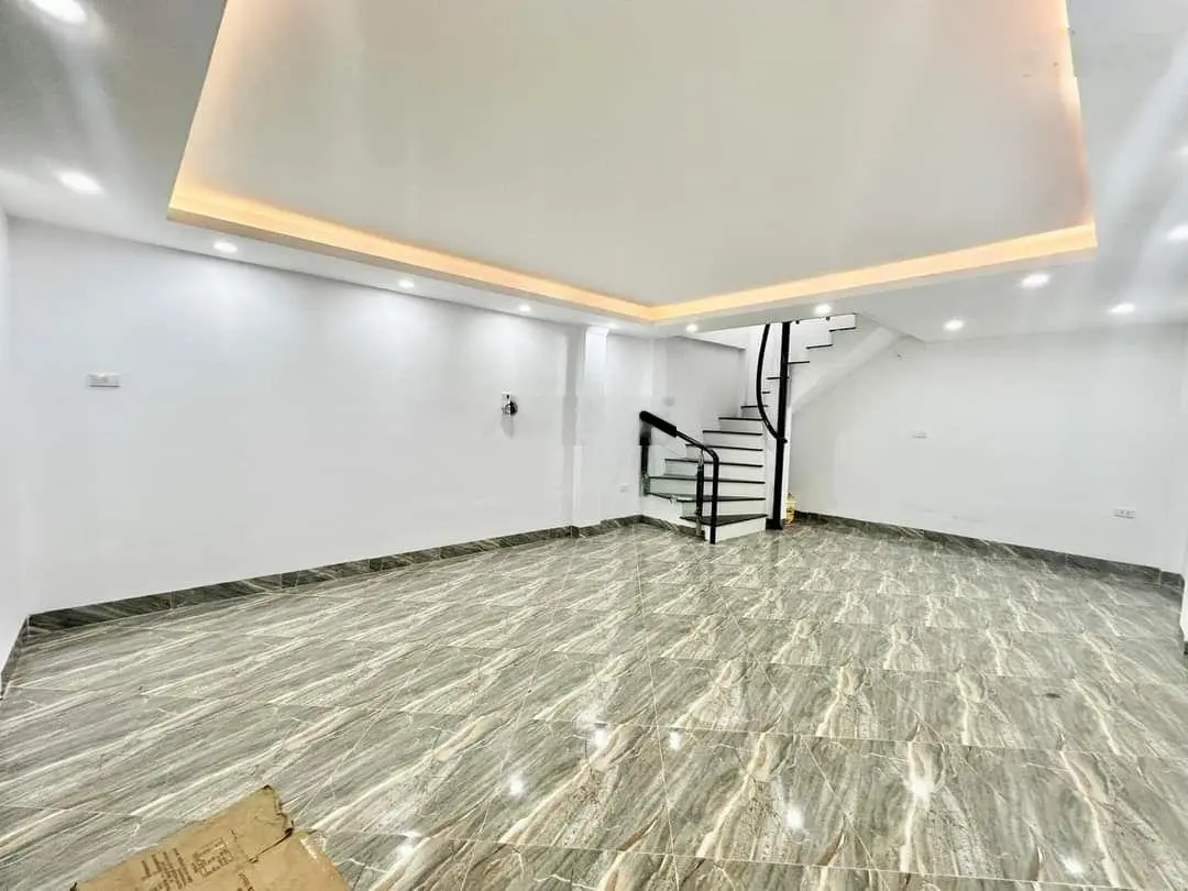 Chính chủ bán nhà khương đình - tx - lô góc - kinh doanh - 30m ra đường ô tô - 40m - 7 tỷ.