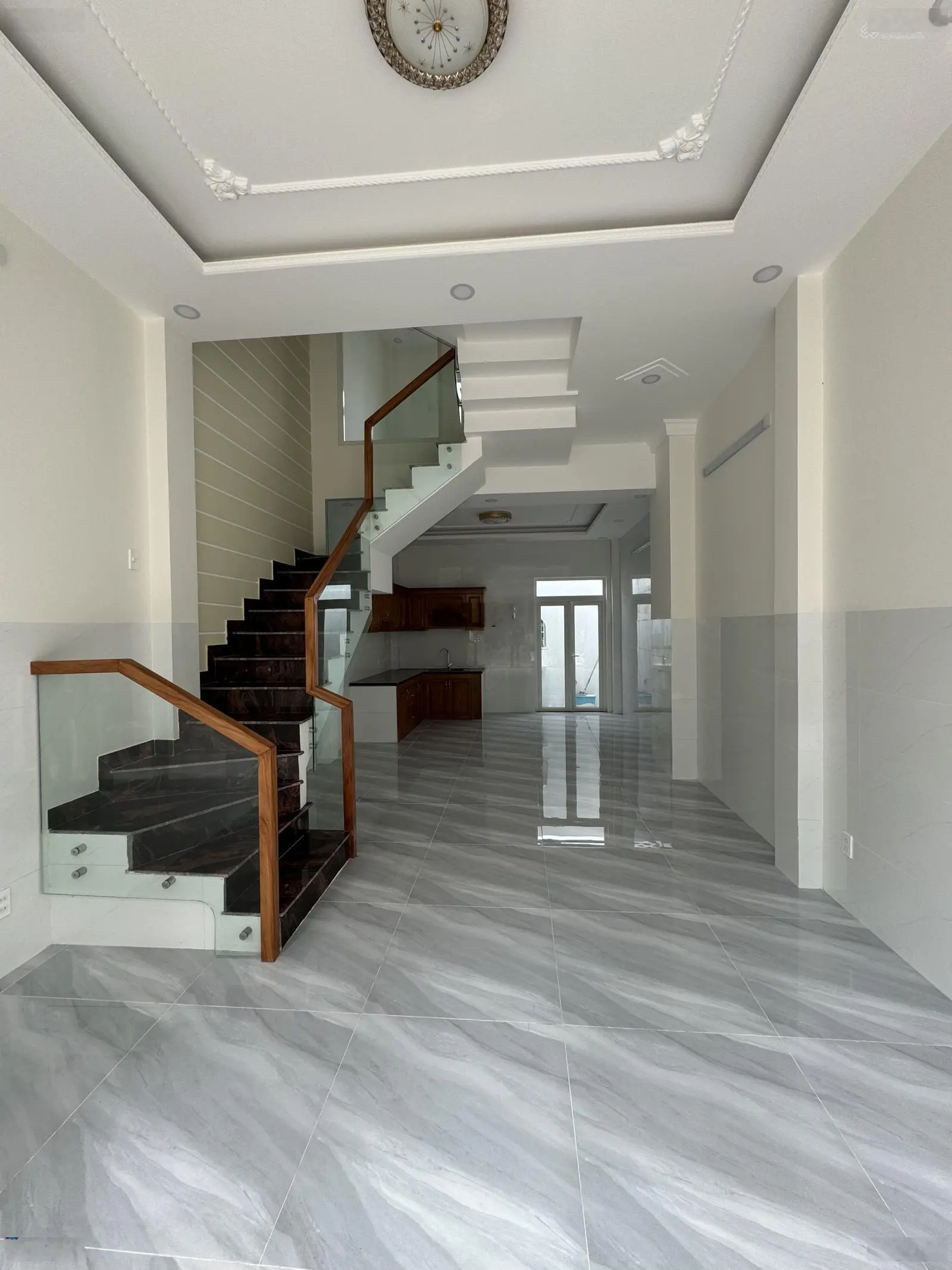 Bán gấp nhà riêng 143m2 sàn, 4PN, 4WC tại Võ Văn Hát, Long Trường, Q9, HCM, 4,8 tỷ