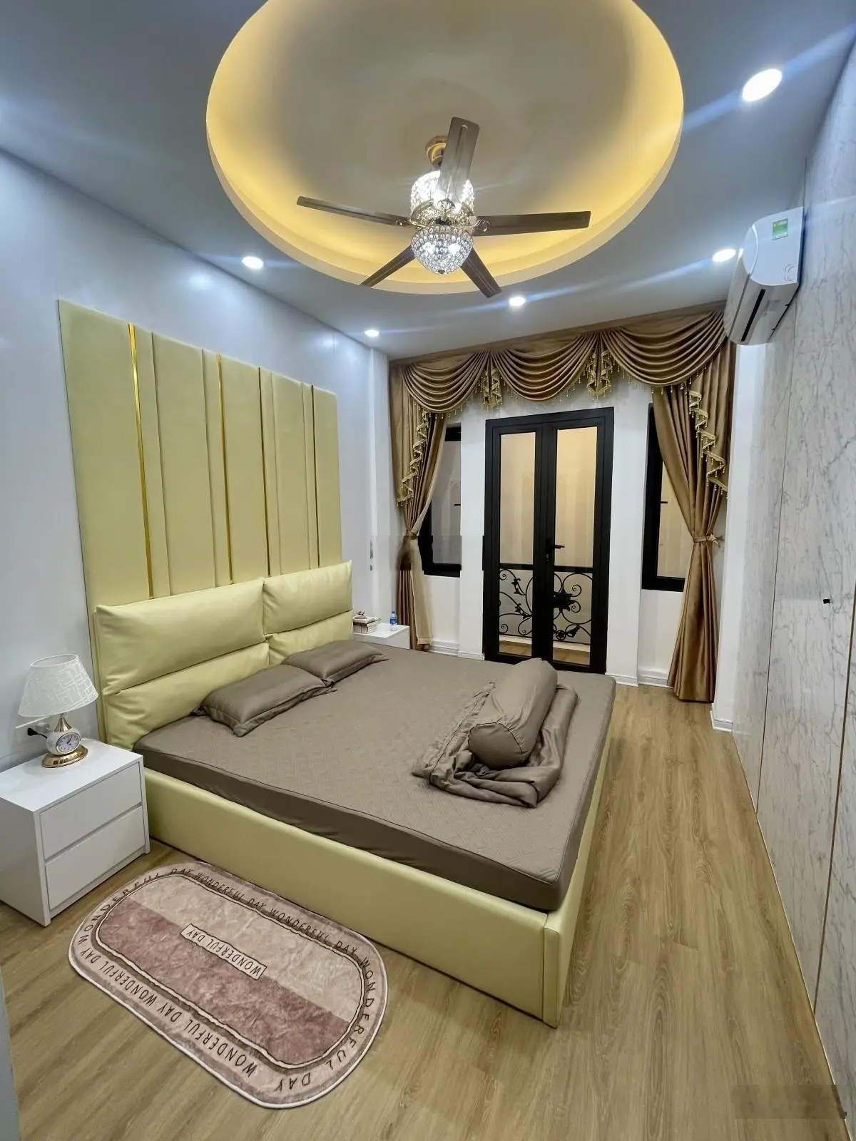 Bán gấp nhà riêng phố Đặng Tiến Đông 66m 5Tg MT 3,5m chỉ 11,3 tỷ 10m ô tô đỗ cổng full nội thất.