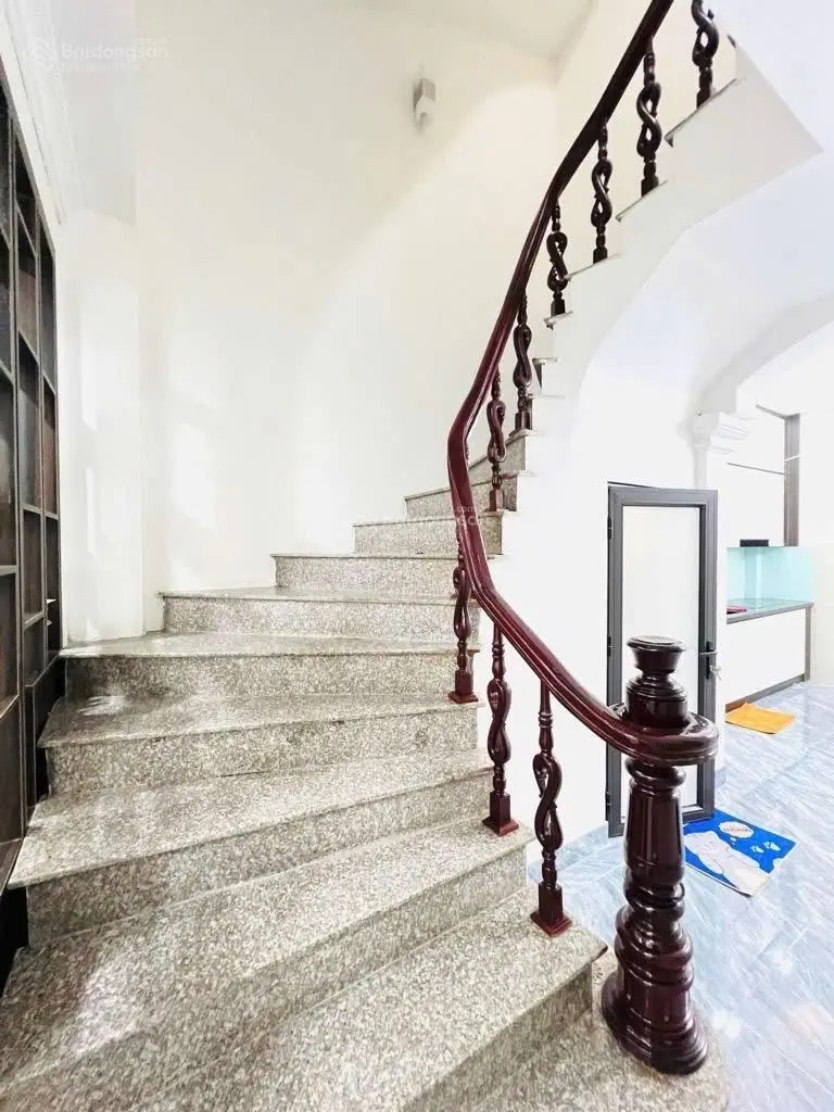 Nhà đẹp lê đức thọ nội thất xịn 5 tầng kinh doanh được lê đức thọ chỉ từ 14 tỷ(đtl12151155)