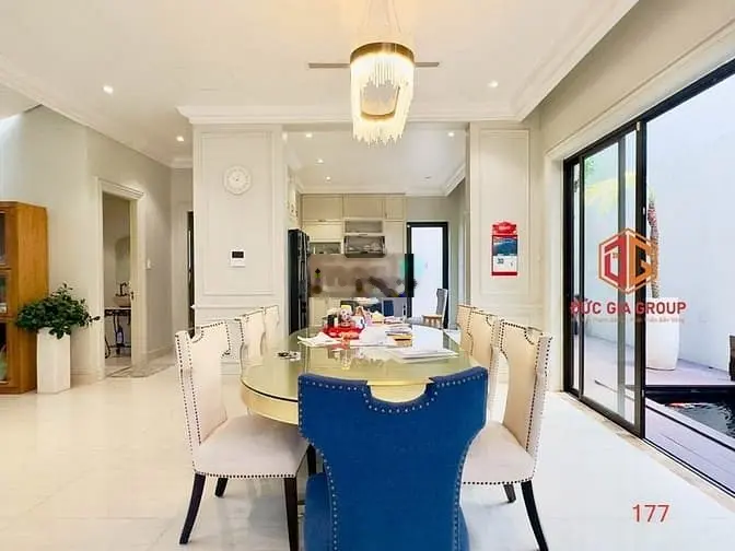 Nhà bán khu dân cư D2D đường Võ Thị Sáu 1 trệt 2 lầu 264m2 giá 23,5 tỷ