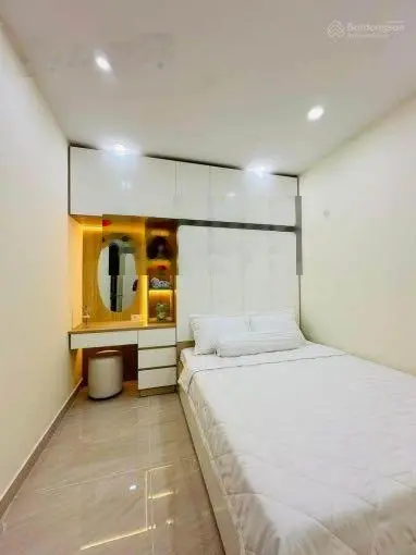 Tôi cần vốn KD bán nhà đường An Điềm P10 Q5. DT 60,8m2 giá 3tỷ5 gần ĐH Y Dược. Đang cho thuê29tr
