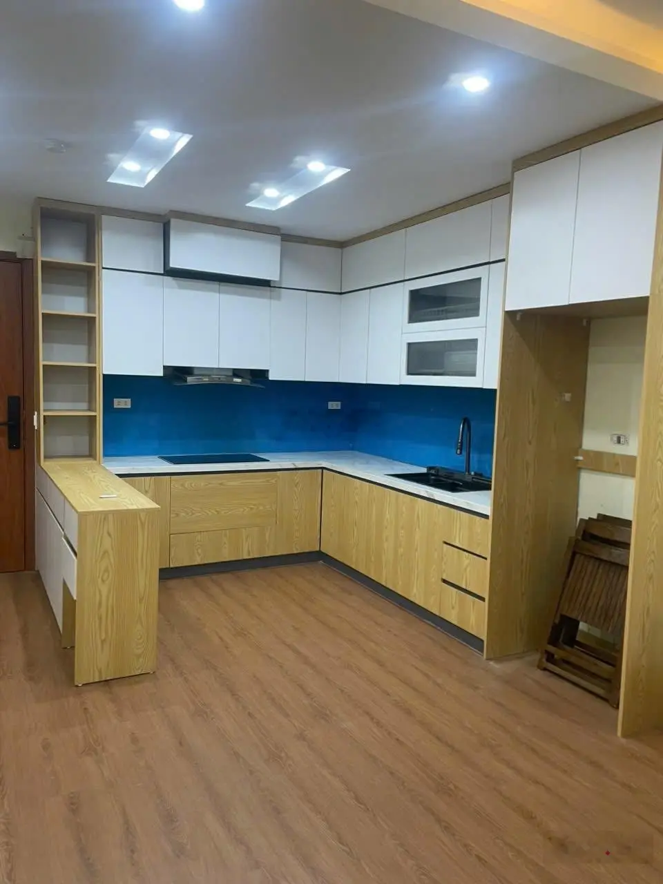 Bán căn 76m2 3ngủ đã chuyển về 2 ngủ& 2 vệ sinh HH2C Linh Đàm Hoàng Mai. Lh: 0966 455 ***