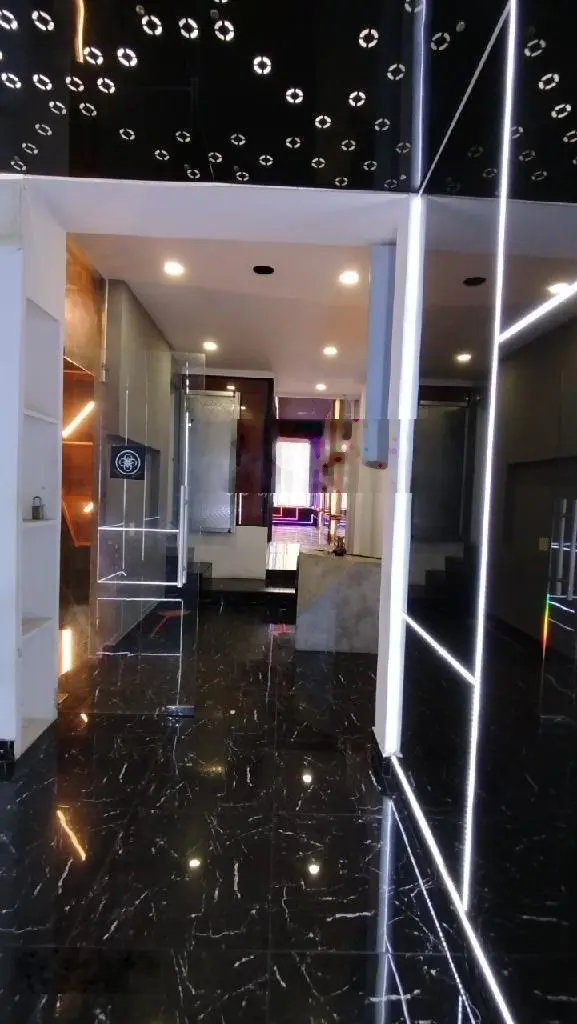 Nhà mặt phố Nguyễn Đình Chiểu P4, Q3 diện tích sử dụng 115 m2- dòng tiền 540tr/1 năm- giá 16 tỷ TL.