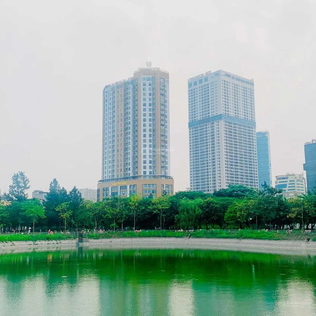 Duy nhất căn 3 phòng ngủ gần 110m2 tòa Luxury Park Views chính chủ cần bán gấp