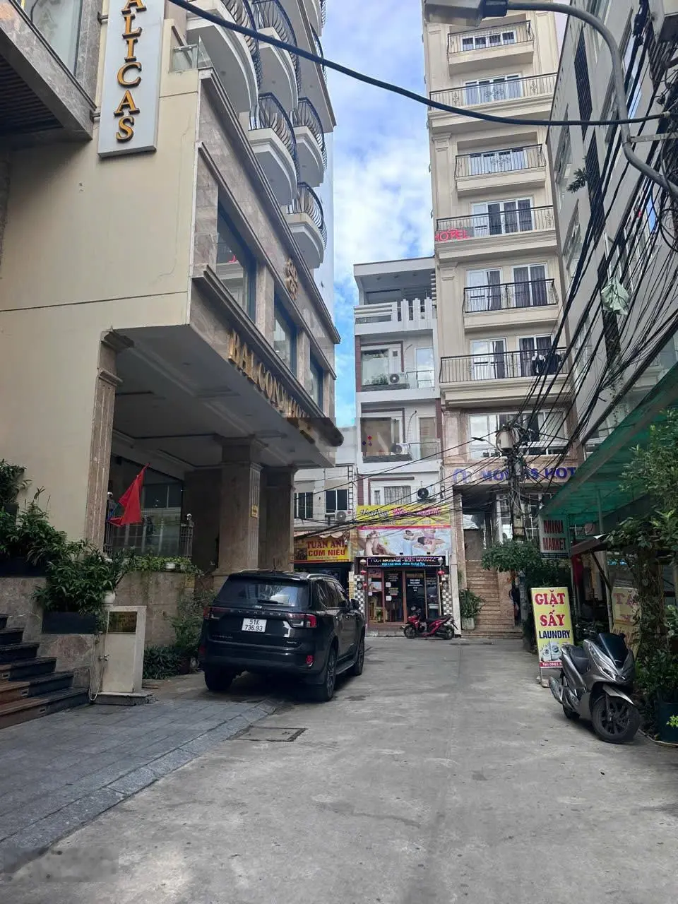 Bán nhà 4 tầng hẻm ô tô 98B Trần Phú cách Biển chỉ 20m