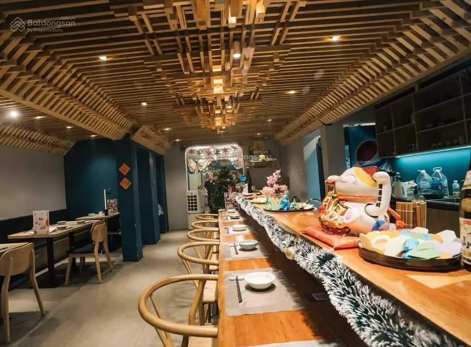 Bán nhà tầng 1 tập thể Nghĩa Tân, Cầu Giấy. DT 100m2, mặt tiền rộng, ô tô, kinh doanh