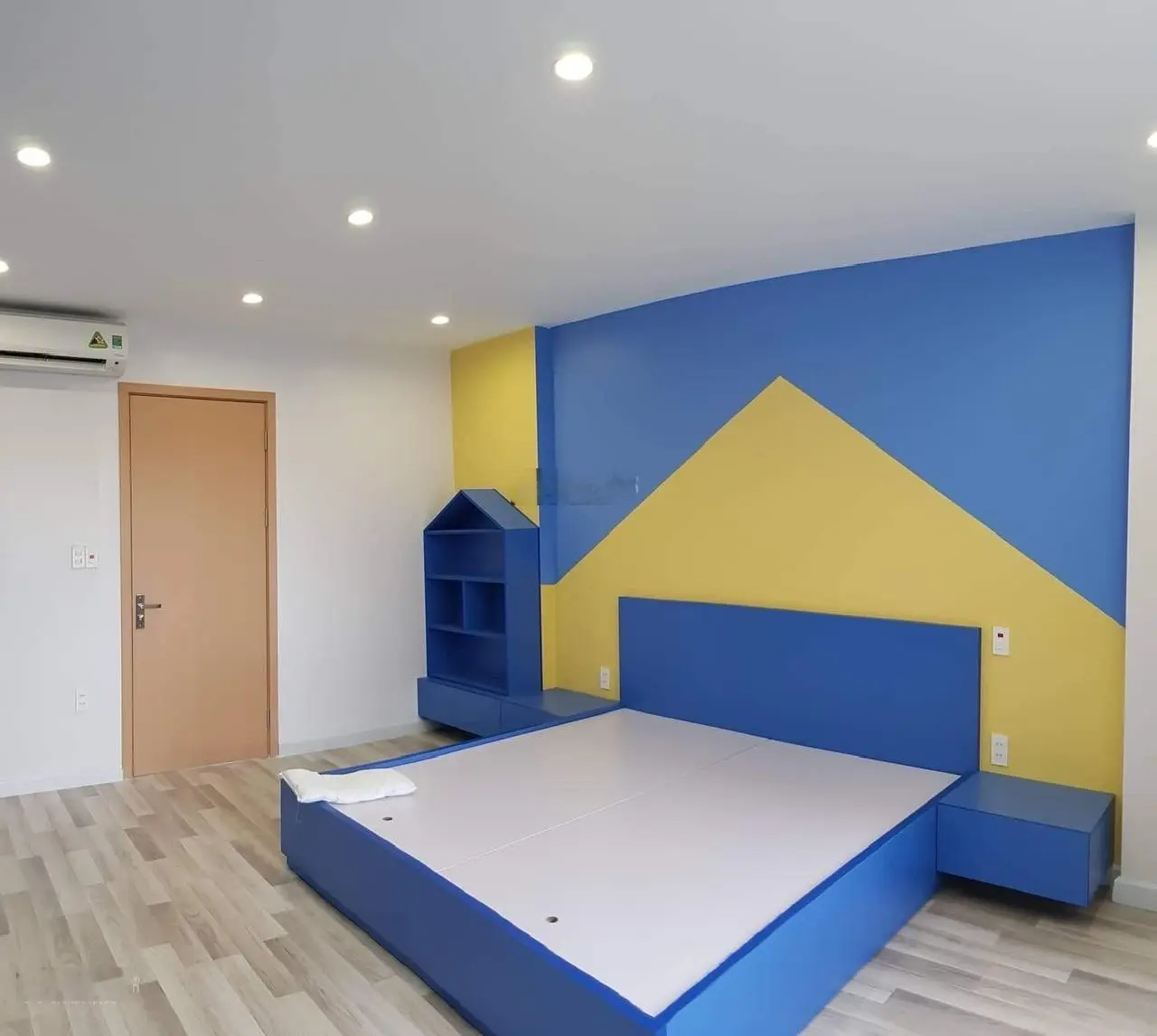 Bán nhà mặt phố tại Nam Trung Hành, Hải An, Hải Phòng, 7,7 tỷ, 93,28m2