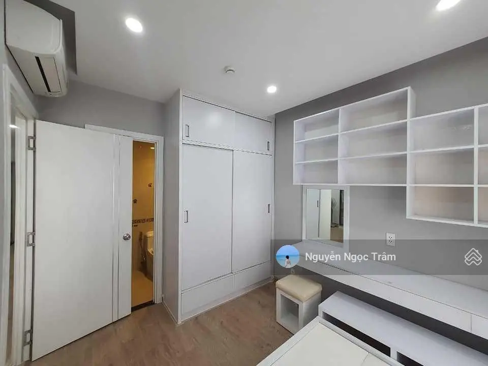 Chính chủ cần bán căn hộ Saigonres, Bình Thạnh, DT 72m2; 2PN - 2WC full NT giá 1 tỷ 690 triệu