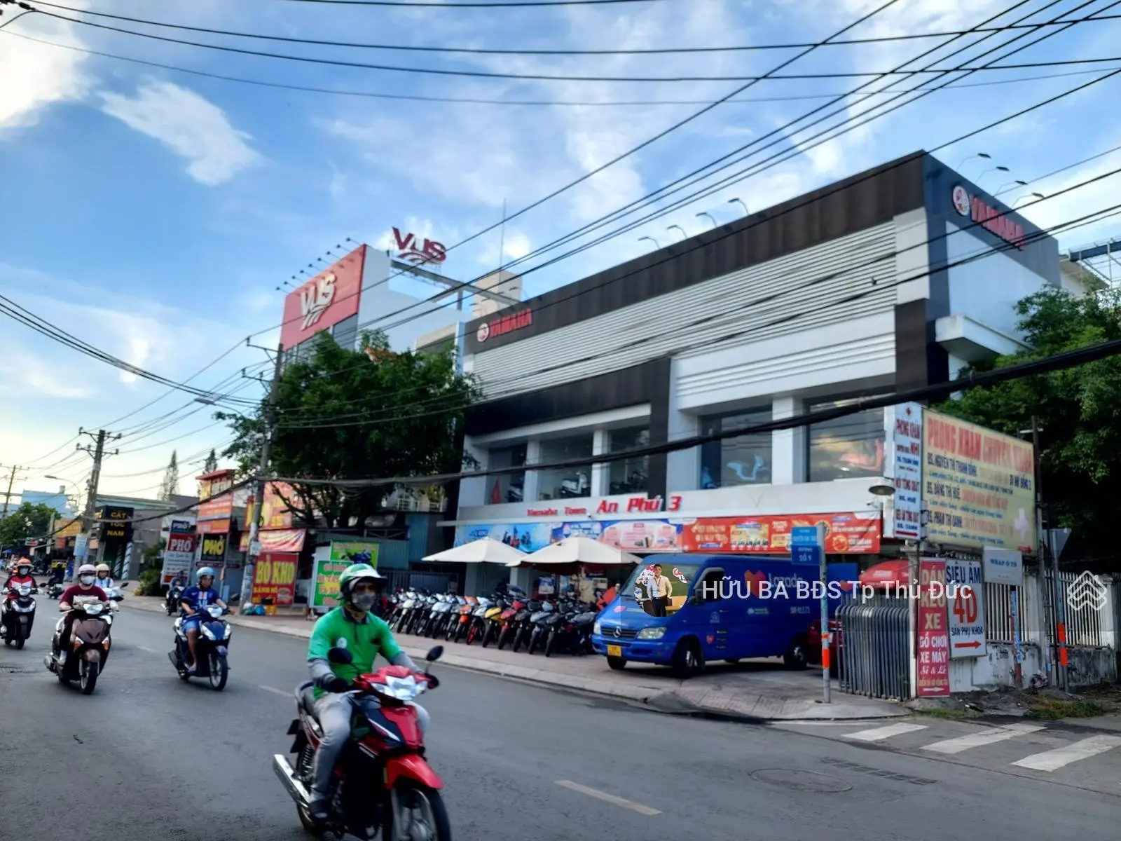 Bán nhà đất lớn phân chia anh em MT kinh doanh. DT 525m2 sổ hồng riêng thổ cư 100%