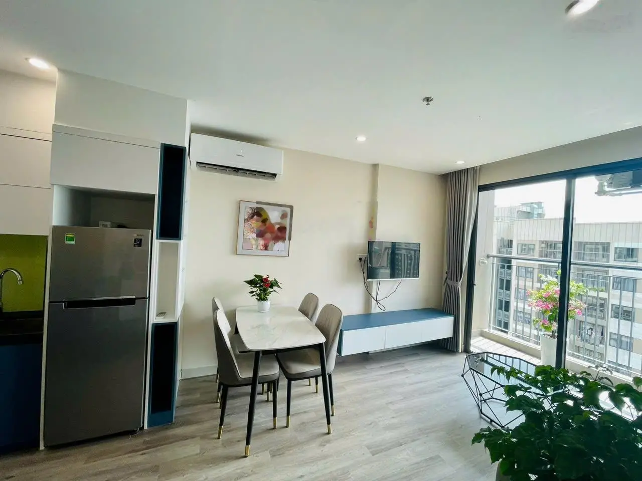 Bán căn hộ 1+1 Vinhomes ocean park, full đồ mới, giá 2,24 tỉ thu net. LH: 0879 703 ***