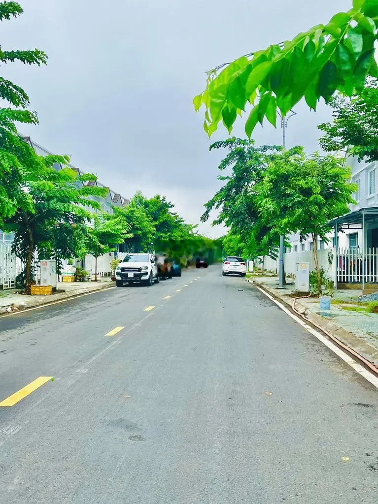 Bán KIOS mặt tiền chợ phường 4, Trà Vinh