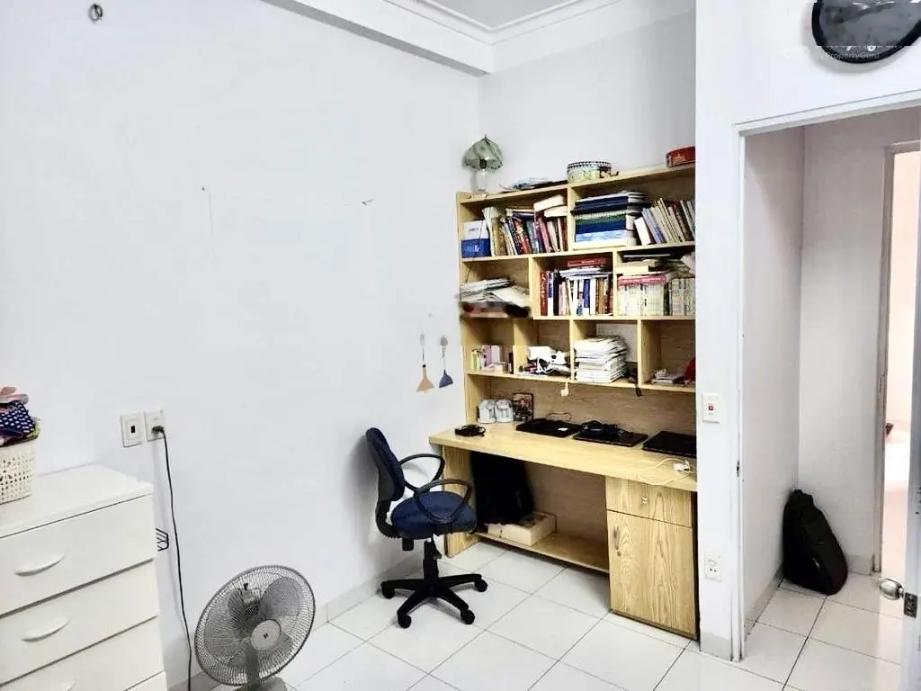 Rẻ nhất phố Quang Trung Hà Đông, vài bước ra phố, DT cực rộng 54m2 x 4 tầng, 4PN, giá 4,8 tỷ