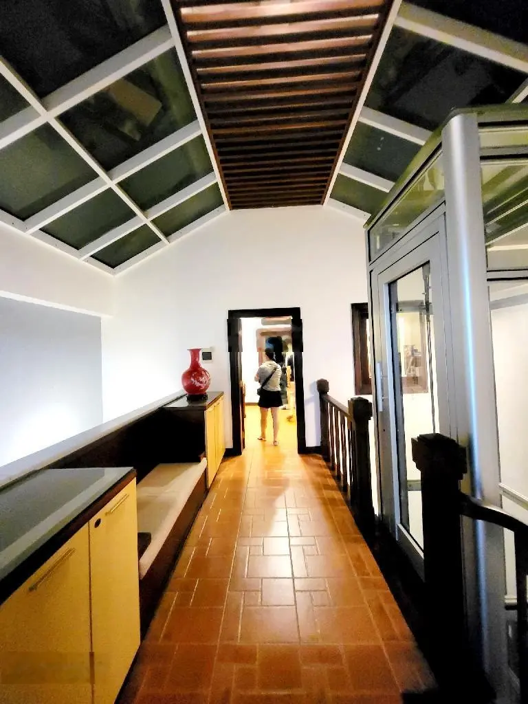 Nhà -MẶT PHỐ Tô Ngọc Vân, Tây Hồ- 2 thoáng trước sau, tháng máy, vỉa hè, kinh doanh, View Tây Hồ