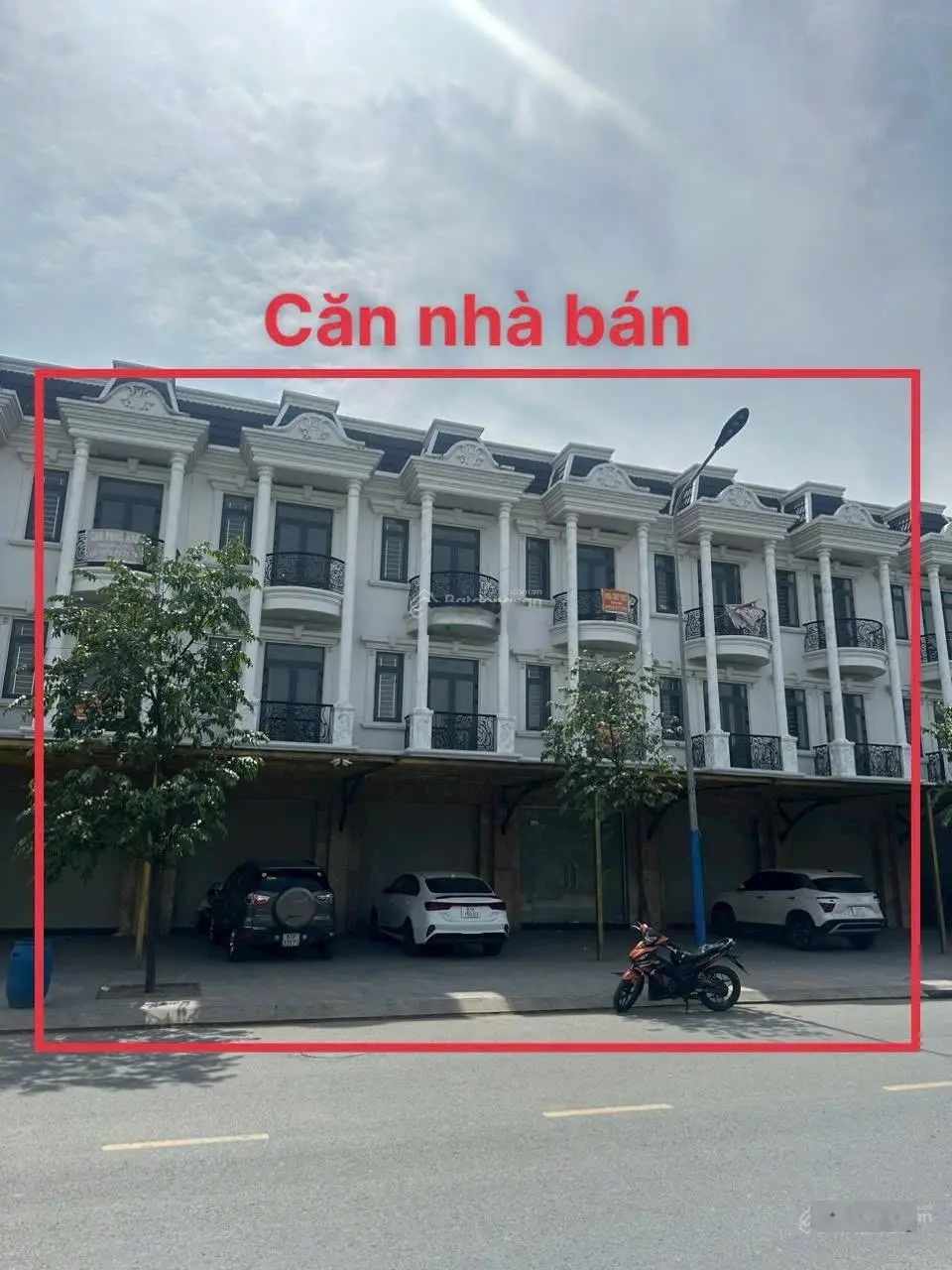 Căn nhà phố thương mại ROYAL TOWN Đẹp nhất rẻ nhất mặt tiền Nguyễn Thị Khắp
