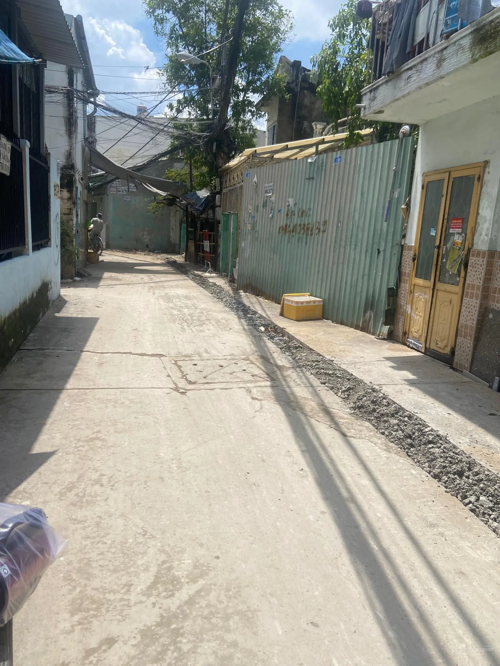 Quận 7 giá cực rẻ, chỉ 2.75 tỷ có nhà 2 tầng 2pn, hẻm thông 5m xe hơi, dt 3.2m x 10m, 31m2, shr
