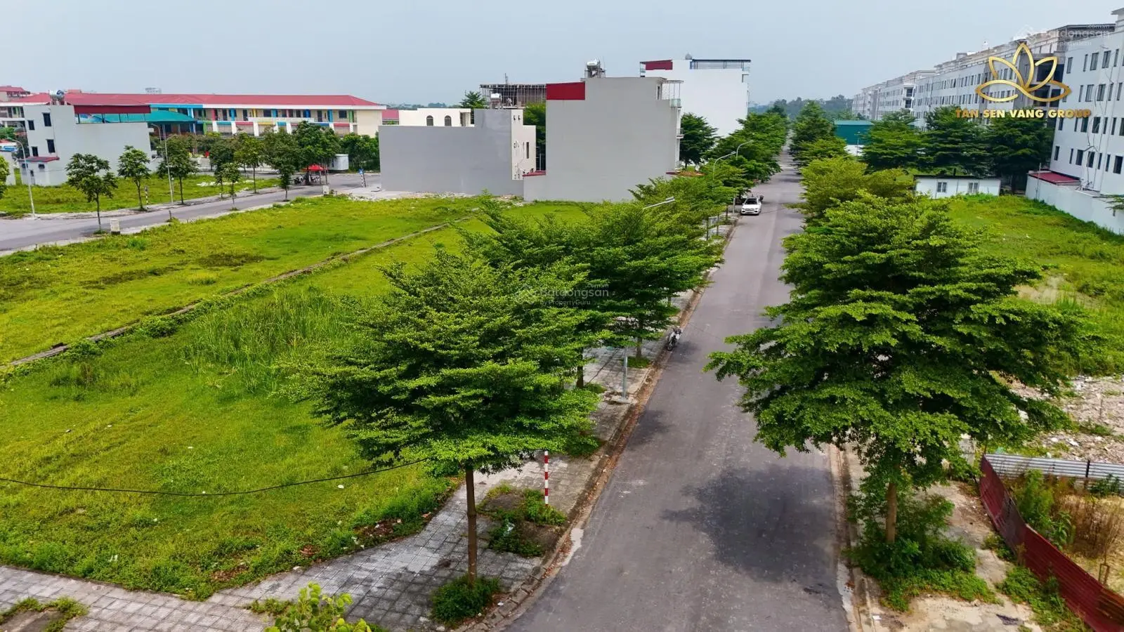 Chính chủ em bán đất đẹp đối diện cổng trường cấp 1 tại Vườn Sen Từ Sơn LH 0326 569 ***