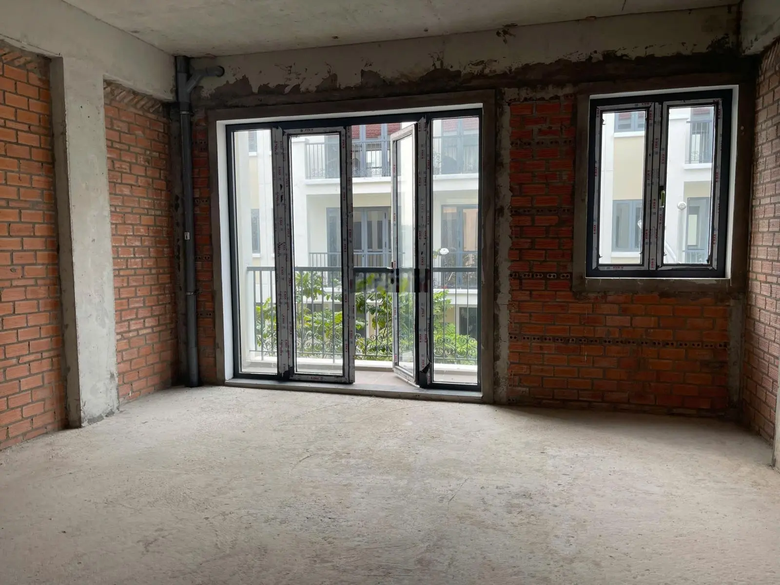 Bán nhà phố khu Senturia Nam Sài Gòn, giá bán 7 tỷ/căn