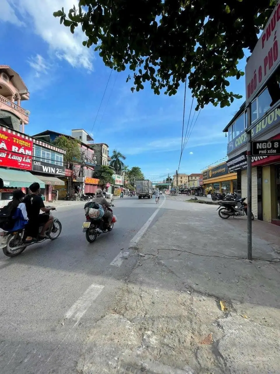 Chủ nhà bán gấp - nhà đẹp 45m2 5 tầng hơn 5 tỷ - cách mặt phố xốm 50m