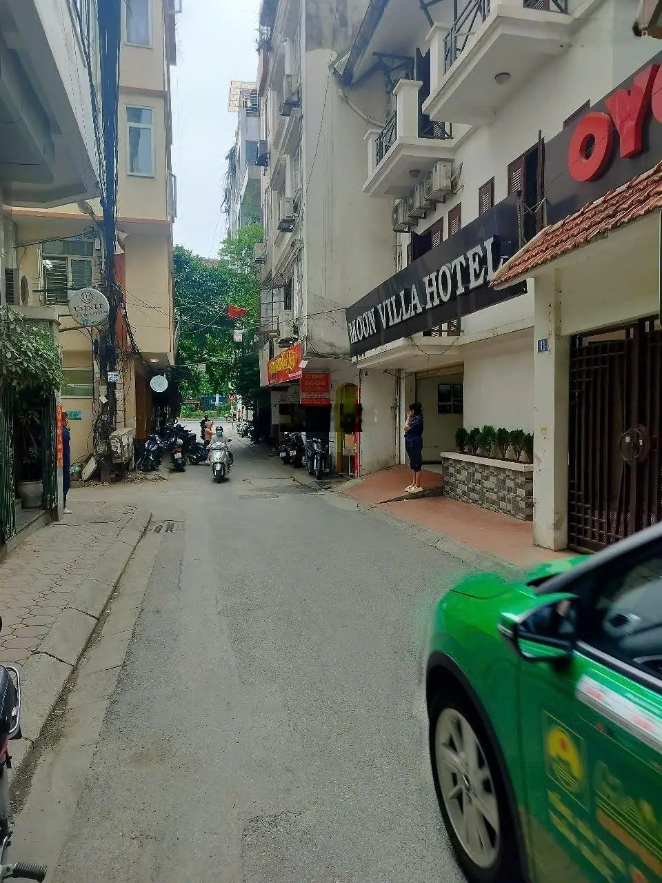 Bán nhà đường Yên Lãng, Đống Đa, HN - Sát phố - Oto vào nhà, ngõ thông, kinh doanh - Mặt tiền khủng