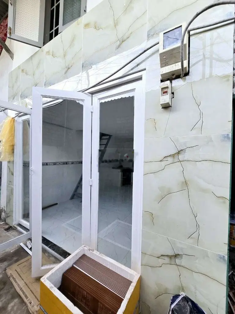 BÁN CĂN NHÀ 17,5M2 MỚI ĐẸP NGAY NGÃ 4 QL50 NGUYỄN VĂN LINH