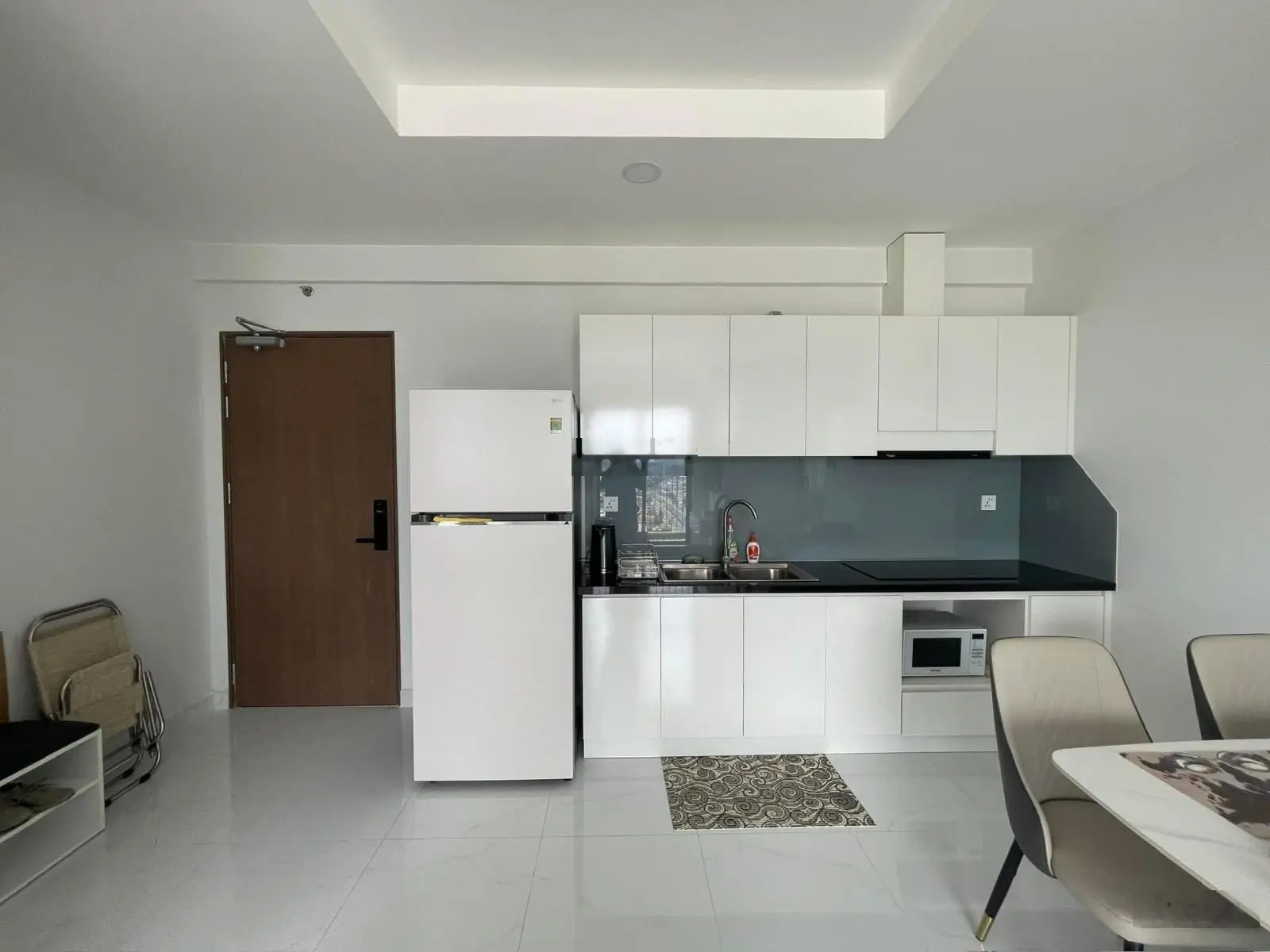 Pegasuite 2, căn 2PN đã có sổ giá 3,1 tỷ, nhà mới đẹp - full nội thất - hỗ trợ vay ngân hàng 100%
