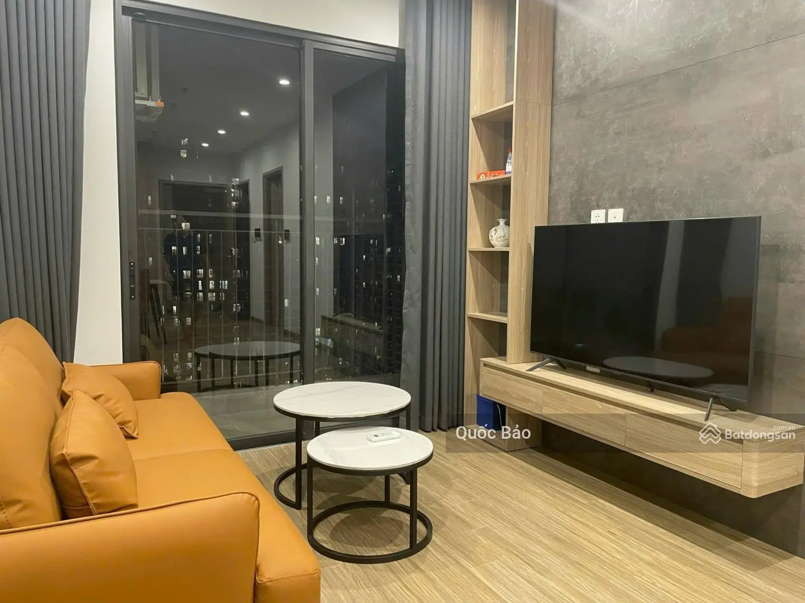 Căn hộ 2N full nội thất, làm đẹp cao cấp, để ở, dtsd 63m2, giá bán nhanh 3.42 tỷ, rẻ nhất nhì TT