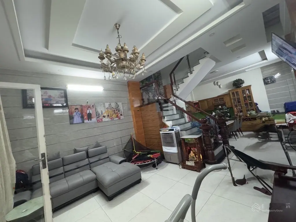 Nhà 3 tầng Đỗ Xuân Hợp, 83m2, ngang 5.2m, HXH, ngay ĐH Văn Hoá, nhỉnh 6 tỷ