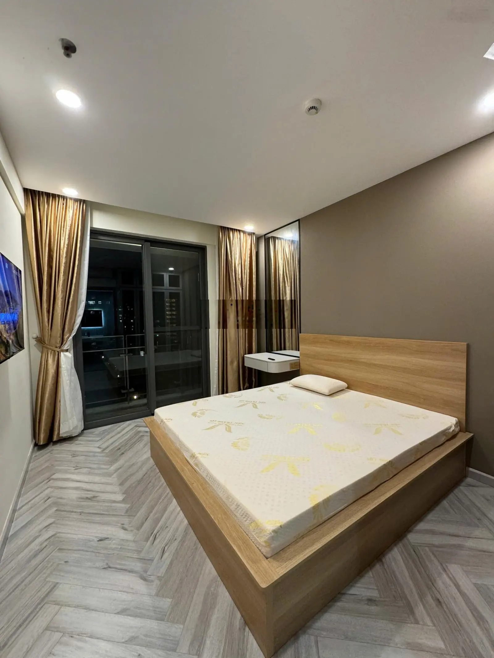 Bán The Ascentia, 2PN, 2WC đầy đủ nội thất. Có giá 6,7 tỷ