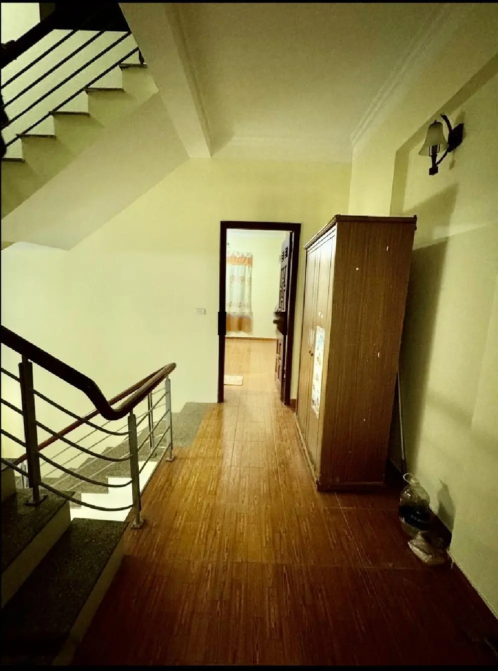 Bán nhà mặt phố tại Vạn Phúc, 18,5 tỷ, 75m2, 4PN, 3WC, 4 tầng, mặt tiền 5m, ngõ 6m, Hà Đông, Hà Nội